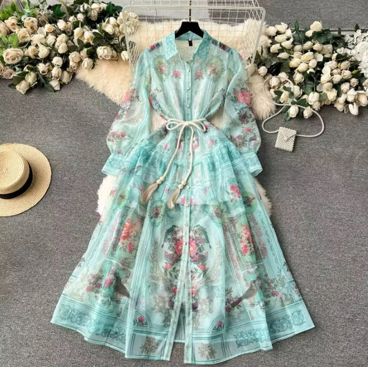 Casual  green  dress