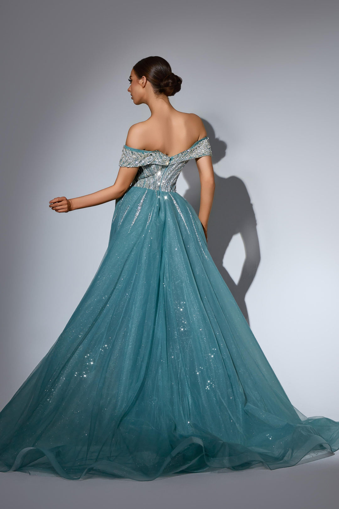 The Queen Donna Liza