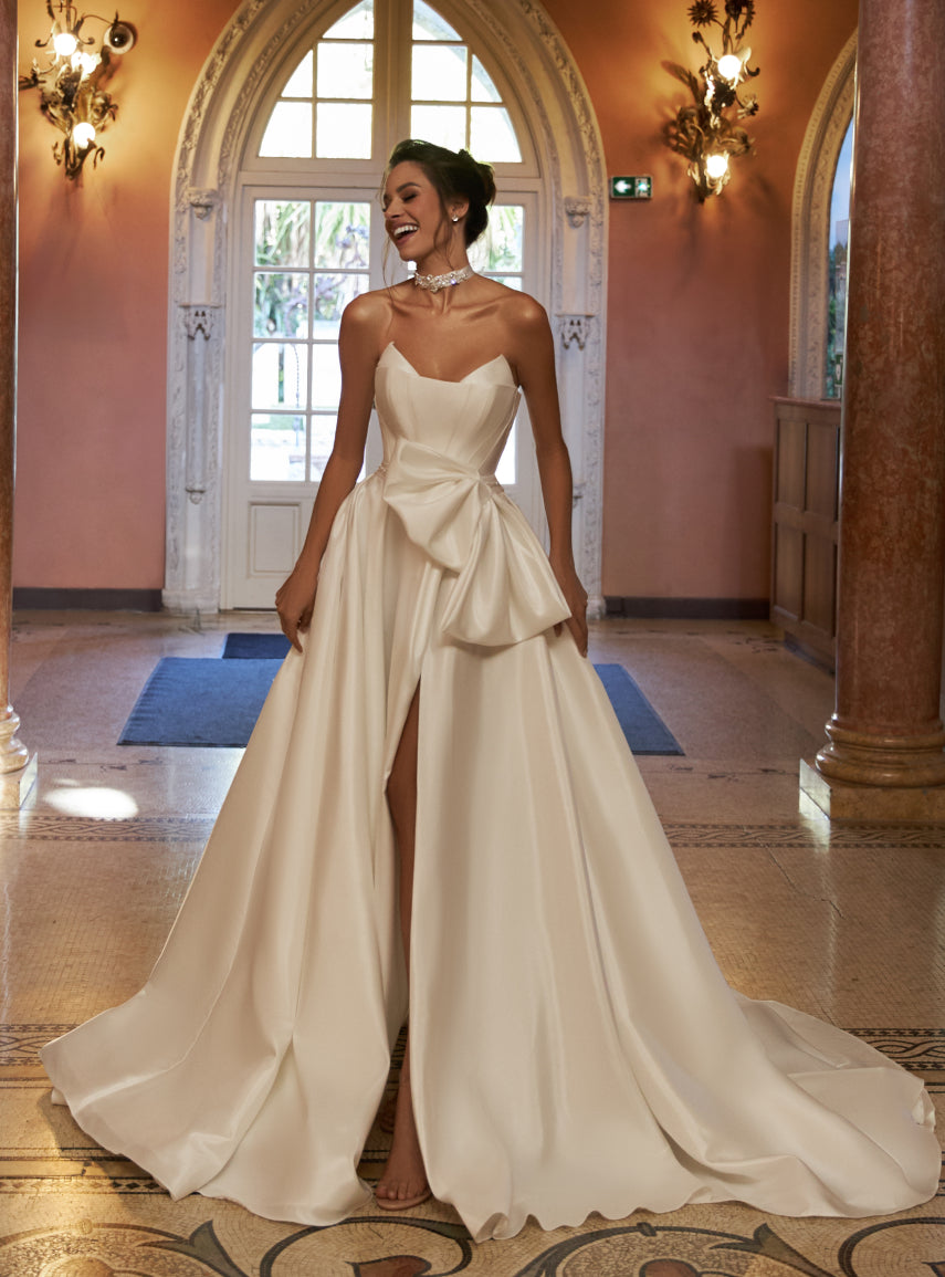 Lisa Wedding Dress