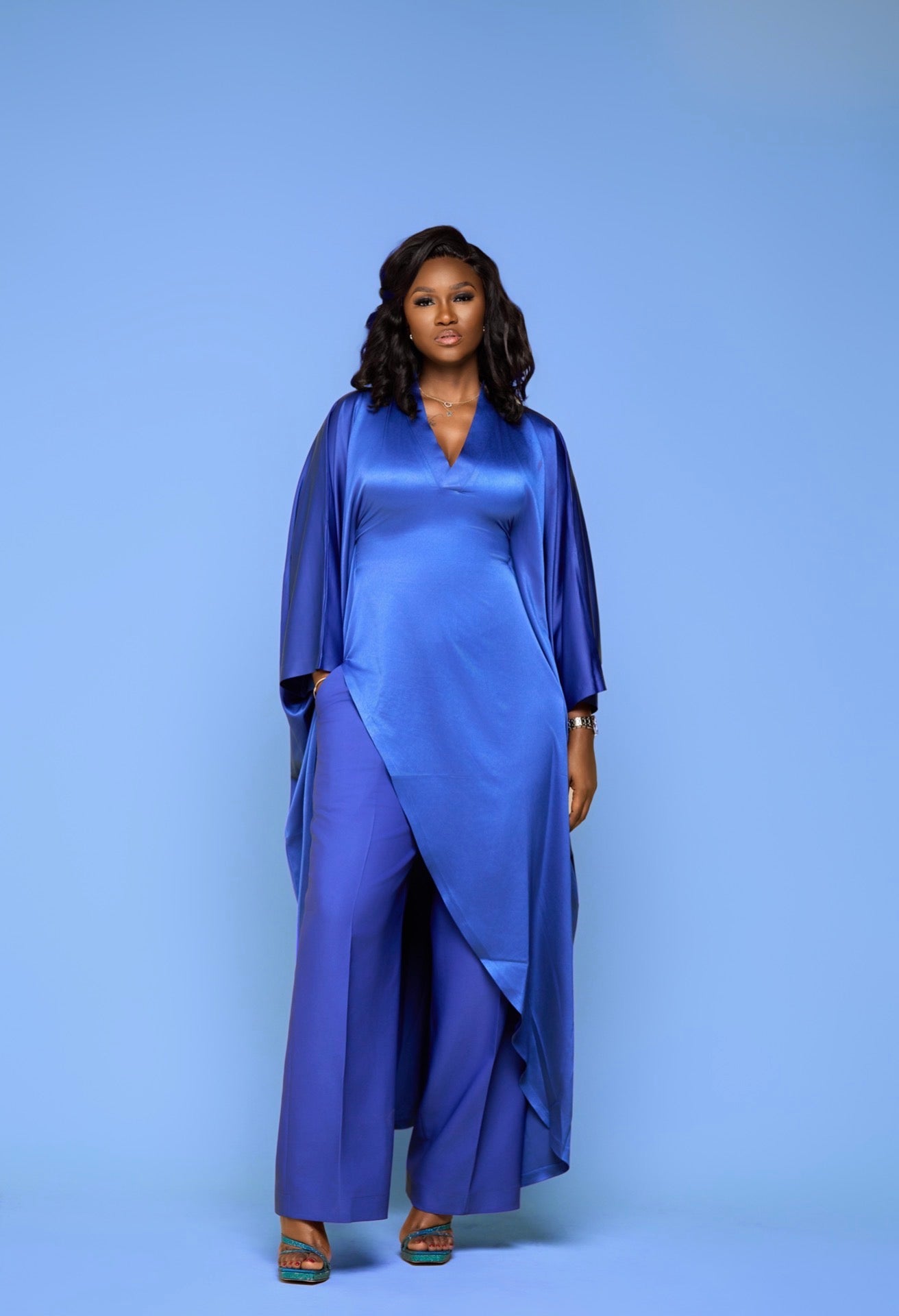 Luxury Pants Set . The Fashion Queen Collection. Blue top and Blue pants.