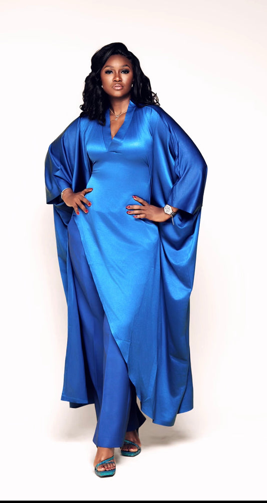 Luxury Pants Set . The Fashion Queen Collection. Blue top and Blue pants.