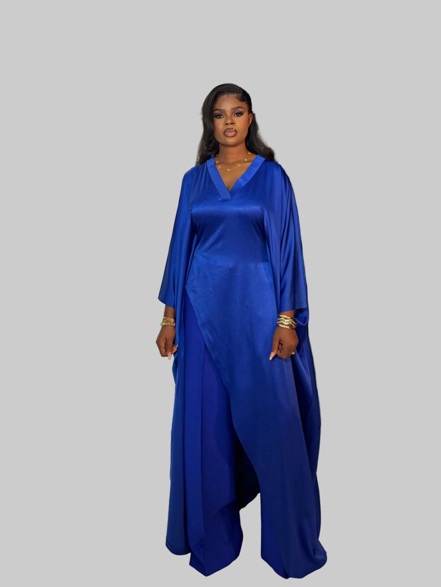 Luxury Pants Set . The Fashion Queen Collection. Blue top and Blue pants.