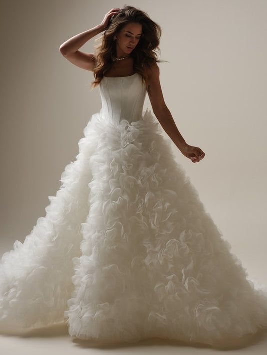 Sara Wedding Dress