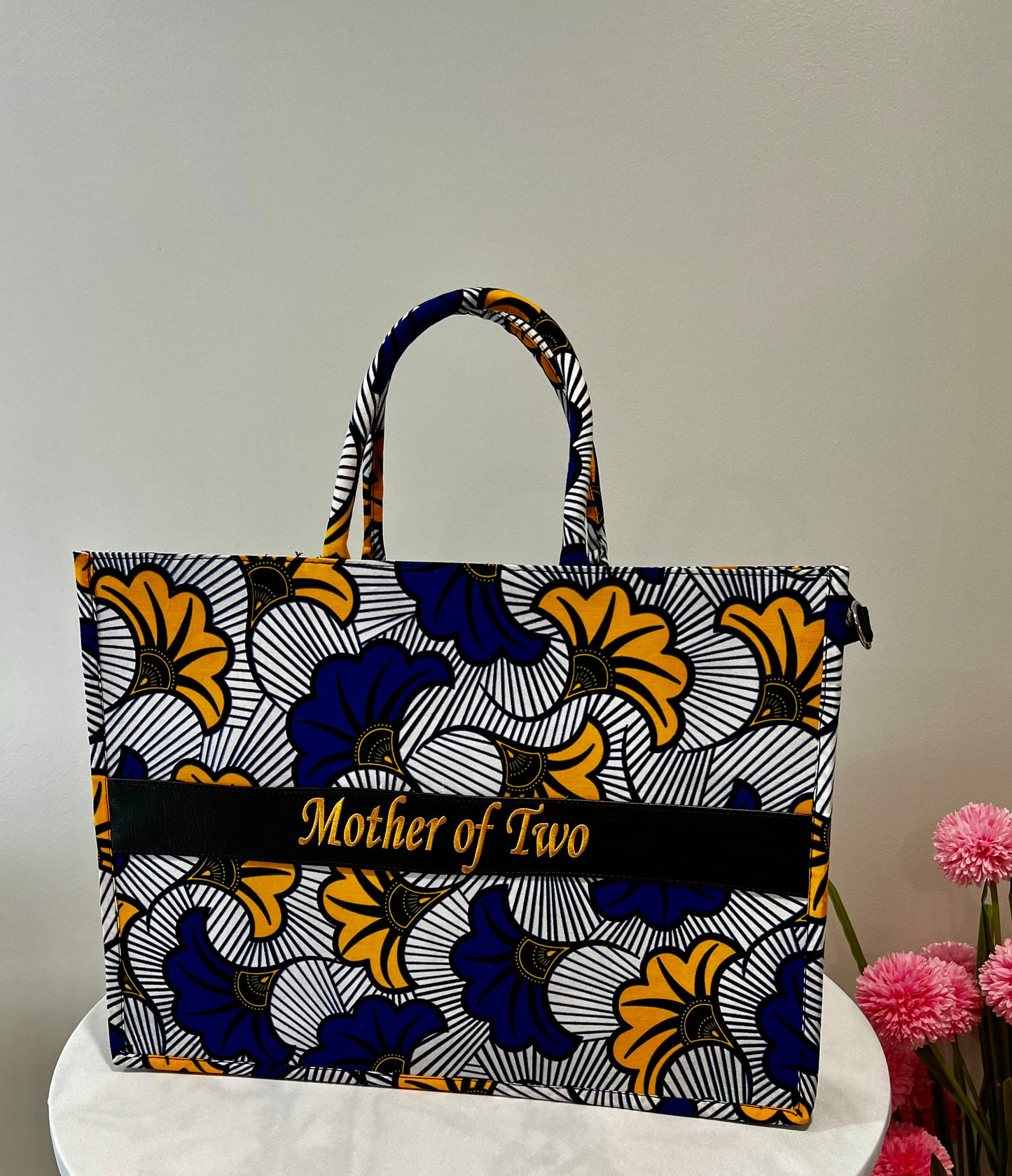 Tote. Mother of Two