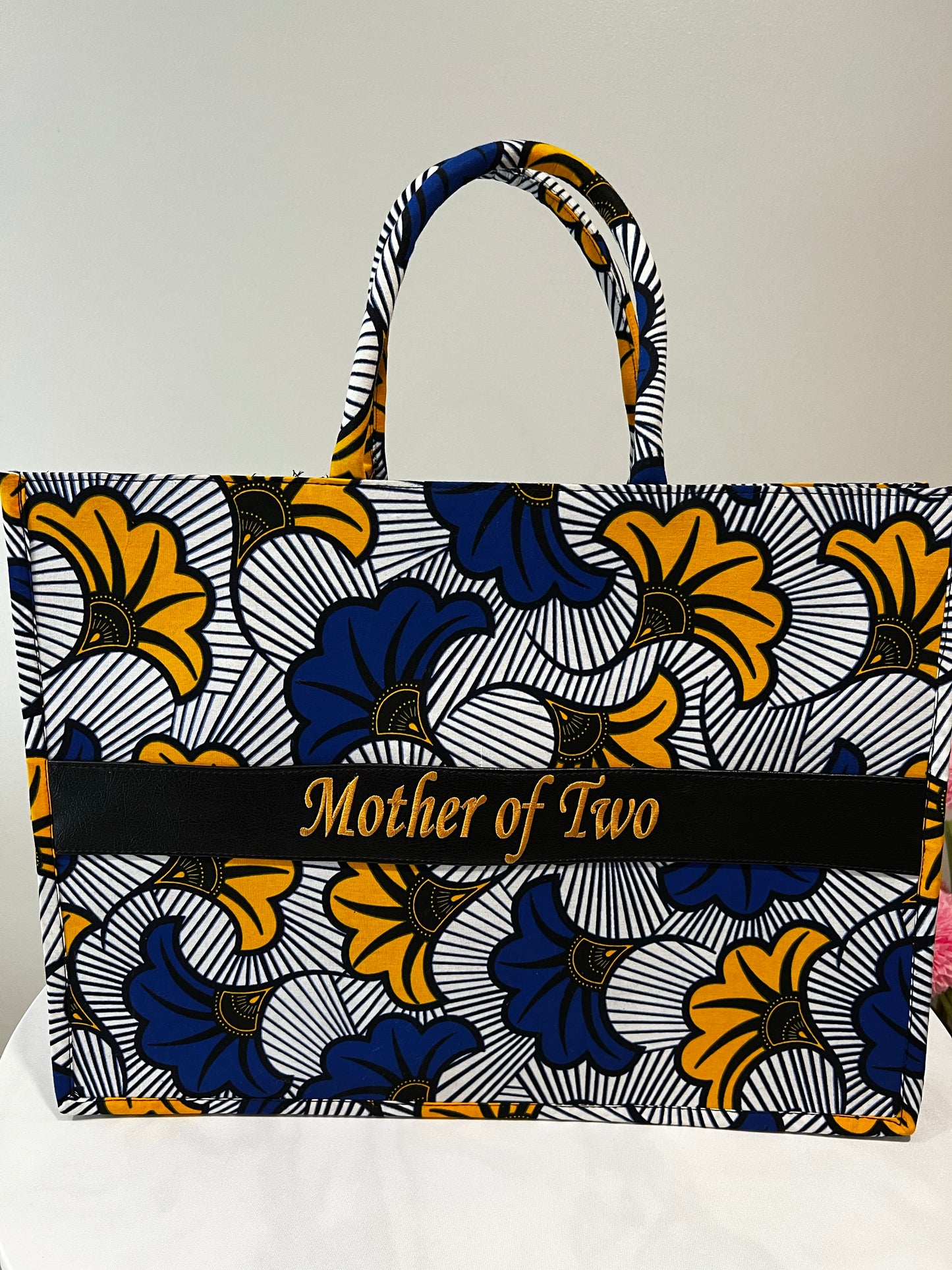 Tote. Mother of Two